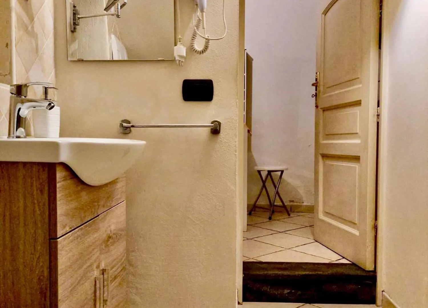 Casa Andrea - Plebiscito Apartment Naples Italy